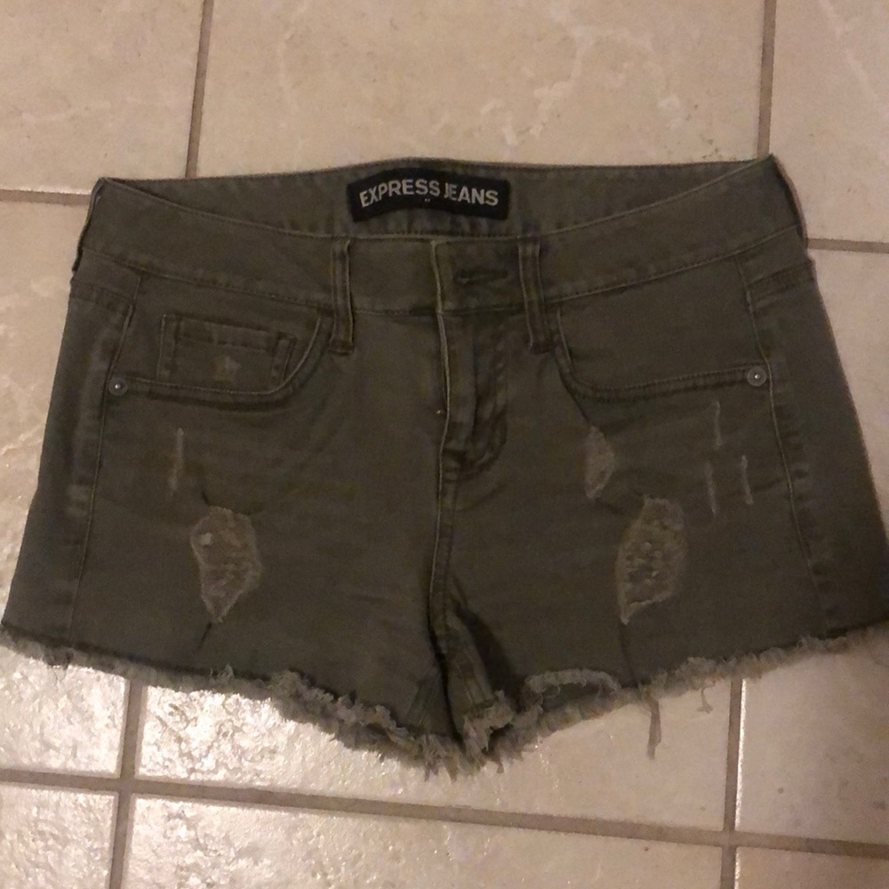 EXPRESS shorts, low/mid rise, distressed